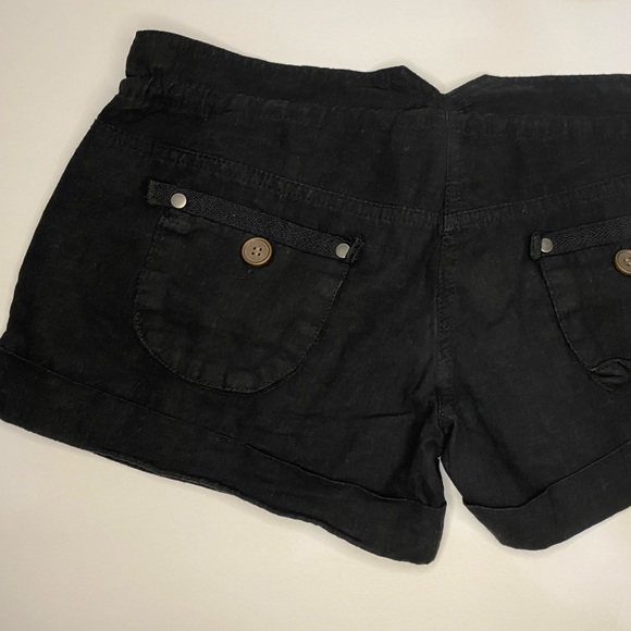 Max Rave Linen Shorts - Picture 10 of 13